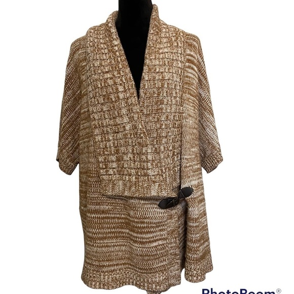 Avenue Studio short sleeve chunky cardigan buckle front size 18/20 tan - Picture 1 of 7